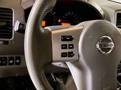 Used 2017 Nissan Frontier SV AWD/4WD image 22