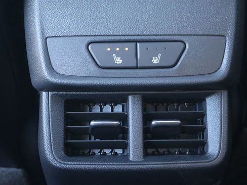 New 2026 Chevrolet Equinox ACTIV w/ Convenience Package III image 40