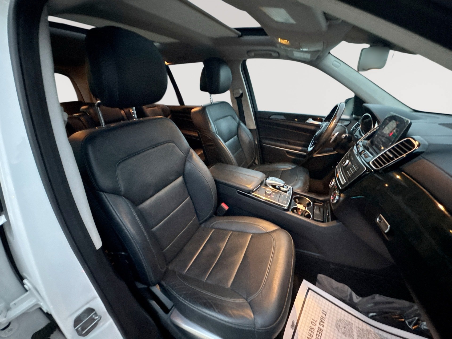 Used 2018 Mercedes-Benz GLS 550 4MATIC w/ Driver Assistance Package image 28