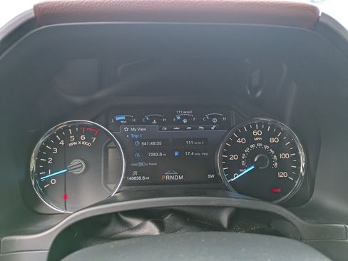 Used 2019 Ford F150 Platinum w/ Equipment Group 701A Luxury AWD/4WD image 31