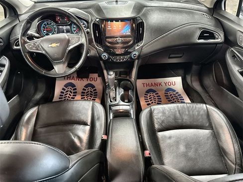Used 2016 Chevrolet Cruze Premier image 25