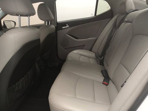Used 2015 Kia Optima EX image 18