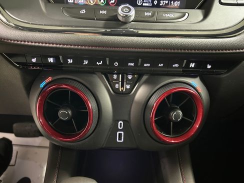 Used 2022 Chevrolet Blazer RS image 19