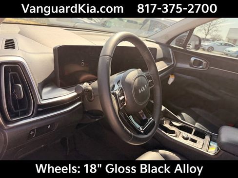 Certified 2025 Kia Sorento S w/ Panoramic Sunroof Package image 14