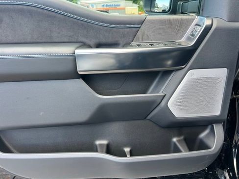 New 2025 Ford F250 Platinum image 22