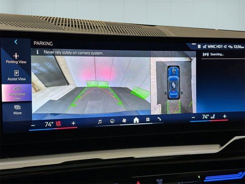 Used 2024 BMW 530i xDrive w/ Premium Package image 29