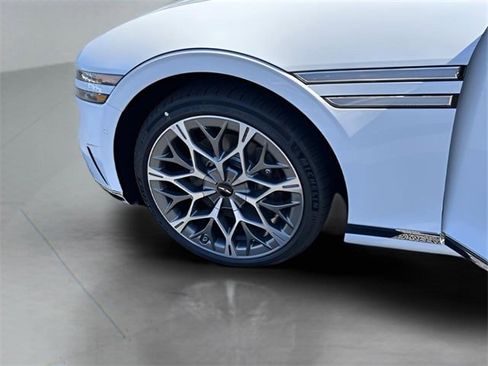 New 2026 Genesis G90 3.5T image 18