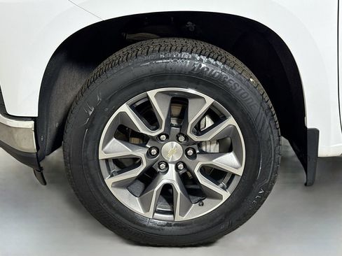 Used 2019 Chevrolet Silverado 1500 LT w/ Texas Edition RWD image 29