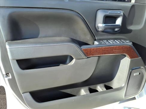 Used 2015 GMC Sierra 1500 SLT w/ SLT Crew Cab Value Package image 11