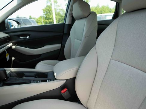 New 2025 Honda Accord LX image 10