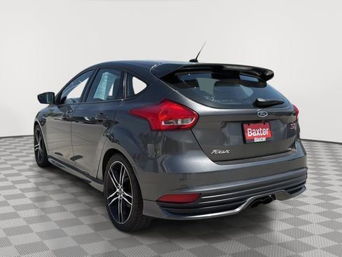 Used 2015 Ford Focus ST w/ Equipment Group 401A FWD image 8