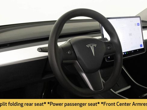 Used 2020 Tesla Model Y Long Range image 32