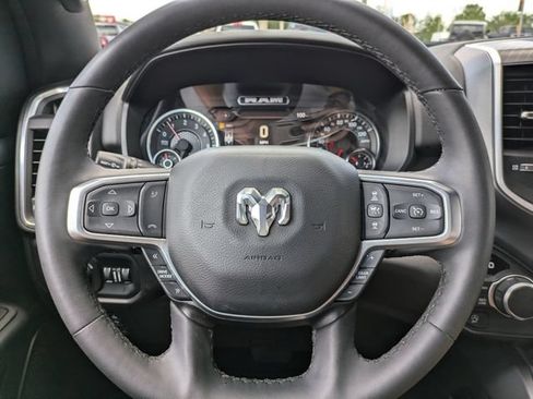 Used 2025 RAM 1500 Big Horn AWD/4WD image 27