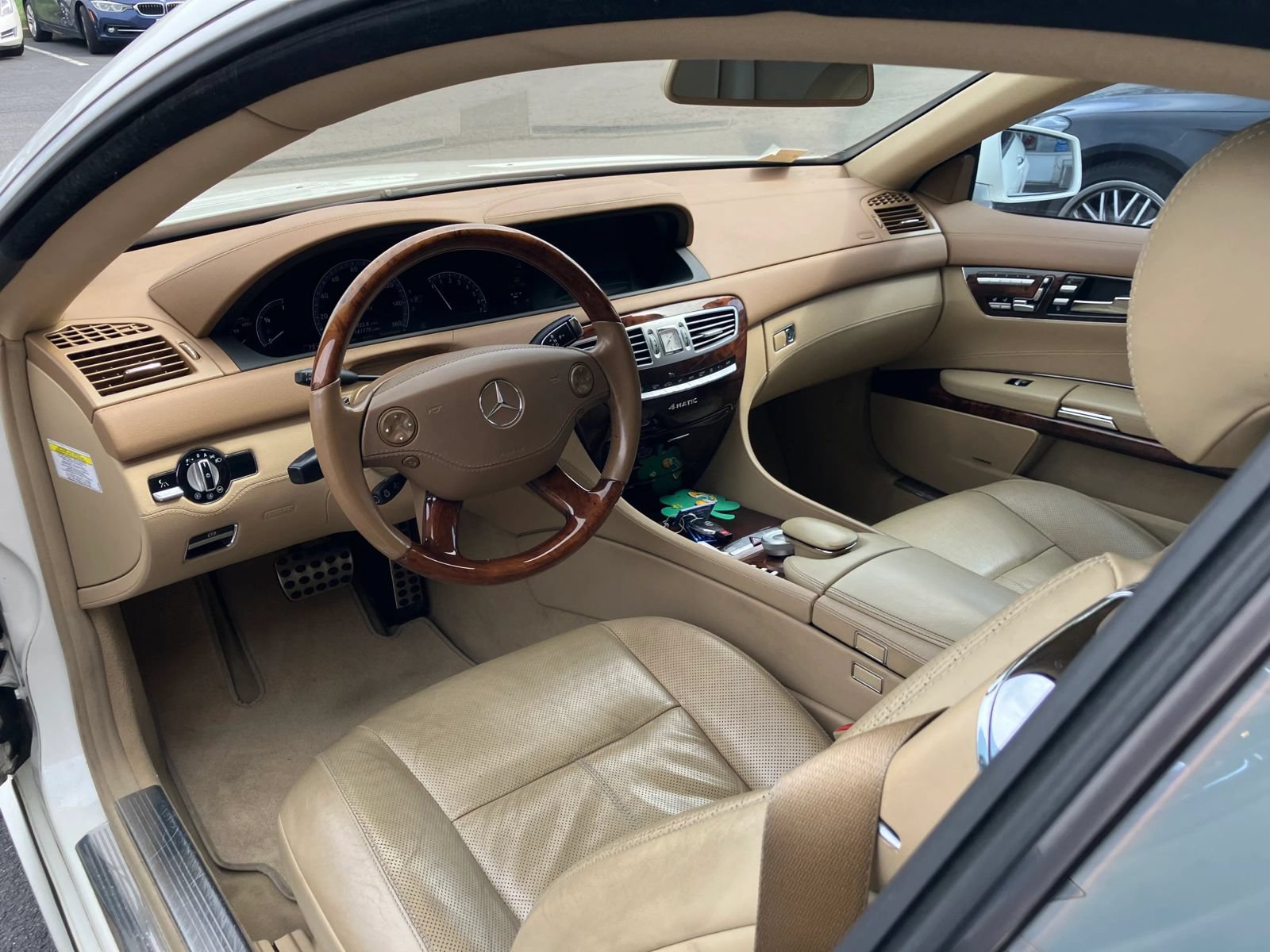 Used 2010 Mercedes-Benz CL 550 4MATIC image 6