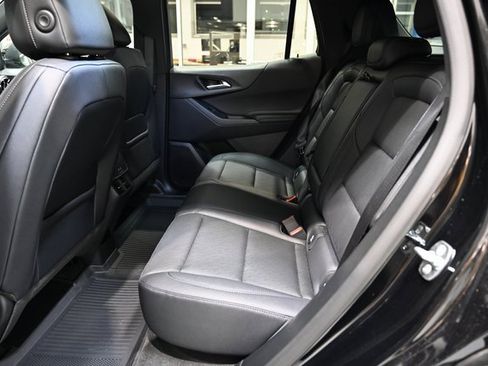 New 2026 Chevrolet Equinox LT w/ Convenience Package II image 11