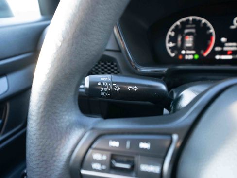 Used 2023 Honda CR-V EX image 13