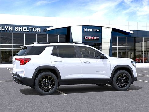 New 2027 GMC Terrain Elevation w/ Elevation Premium Package FWD image 5