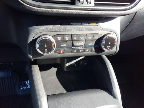 New 2026 Ford Escape ST-Line w/ Cold Weather Package image 19