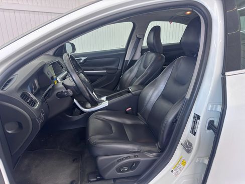 Used 2015 Volvo S60 T5 Premier FWD image 9