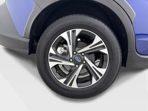 Used 2025 Subaru Crosstrek 2.5i Premium AWD/4WD image 48