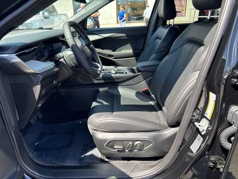 New 2026 Jeep Cherokee Limited AWD/4WD image 17