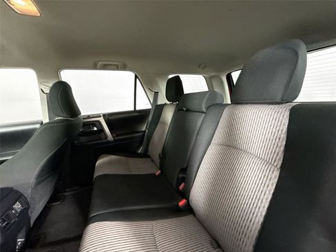 Certified 2024 Toyota 4Runner SR5 AWD/4WD image 27