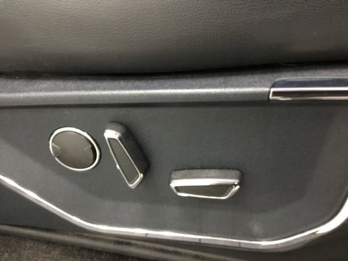 Used 2021 Ford F150 Lariat w/ Equipment Group 502A High image 24