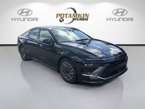 New 2026 Hyundai Sonata SEL image 3