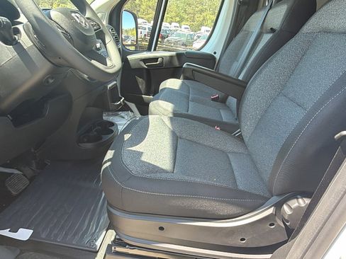 New 2026 RAM ProMaster 1500 w/ Convenience Group FWD image 17