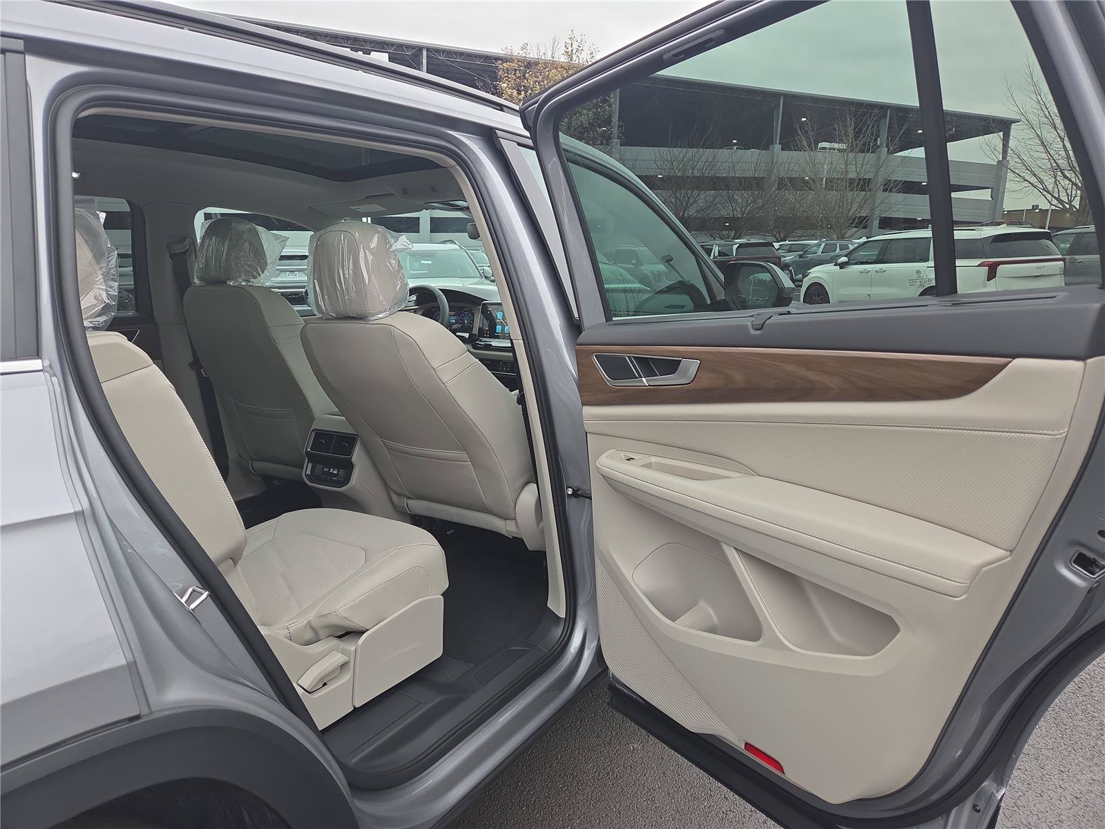 New 2026 Volkswagen Atlas SE AWD/4WD image 29