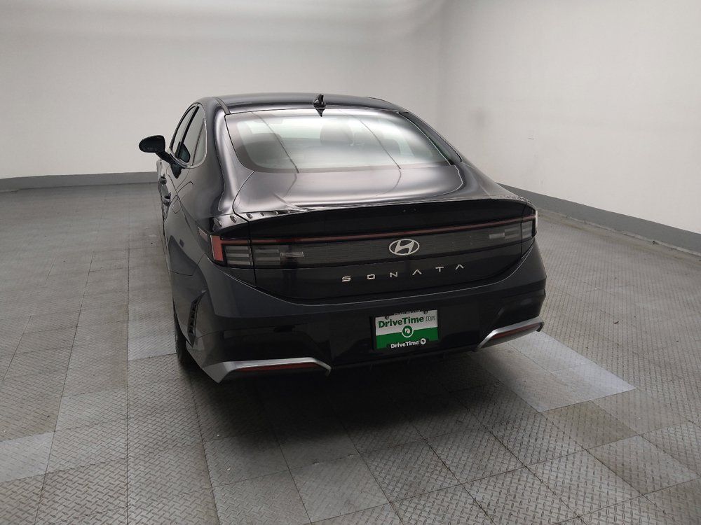 Used 2024 Hyundai Sonata SEL FWD image 6