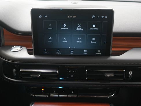 Used 2024 Lincoln Aviator Reserve w/ Equipment Group 201A image 16