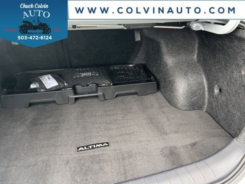 New 2025 Nissan Altima 2.5 SR w/ SR Premium Package image 28