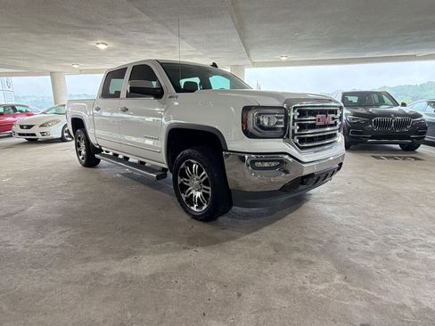 Used 2018 GMC Sierra 1500 SLT AWD/4WD image 6