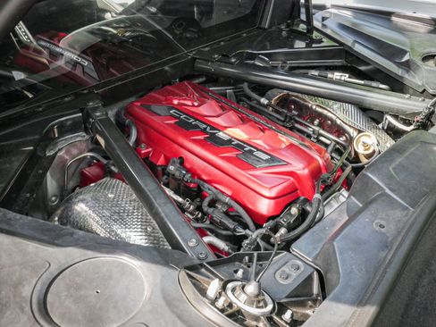 Used 2021 Chevrolet Corvette Stingray Preferred Cpe w/ Battery Protection Package RWD image 33