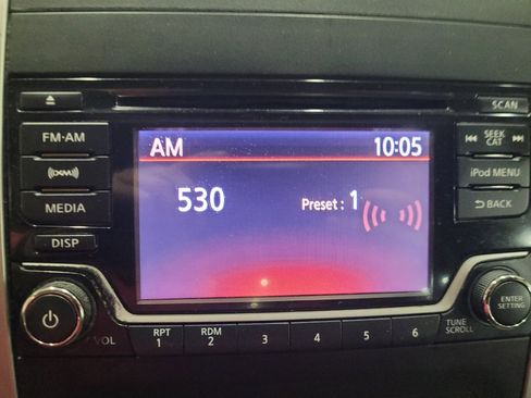 Used 2018 Nissan Frontier SV image 25