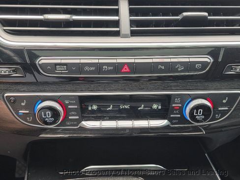 Used 2018 Audi Q7 3.0T Prestige w/ Prestige Package AWD/4WD image 63