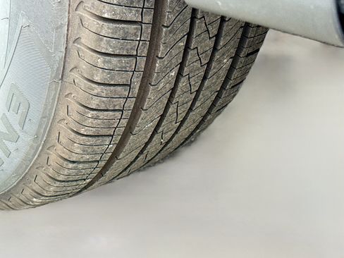 Used 2021 MAZDA CX-5 Touring image 41