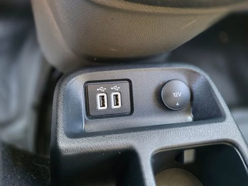 Used 2020 Ford Transit Connect XL FWD image 29