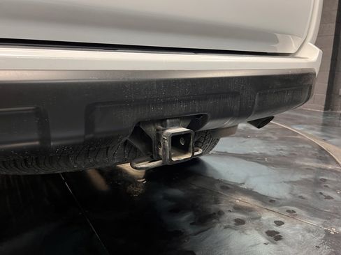 Used 2024 Toyota 4Runner TRD Off-Road image 9