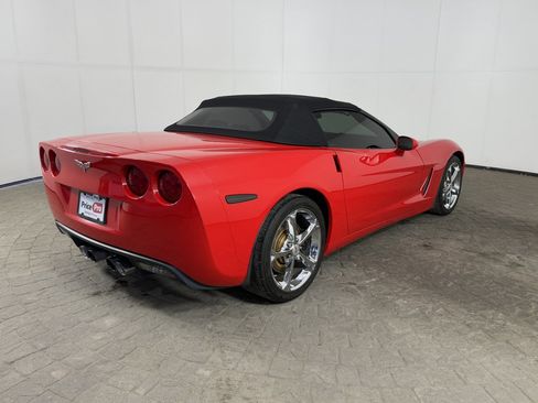 Used 2013 Chevrolet Corvette Convertible w/ 3LT Preferred Equipment Group image 20