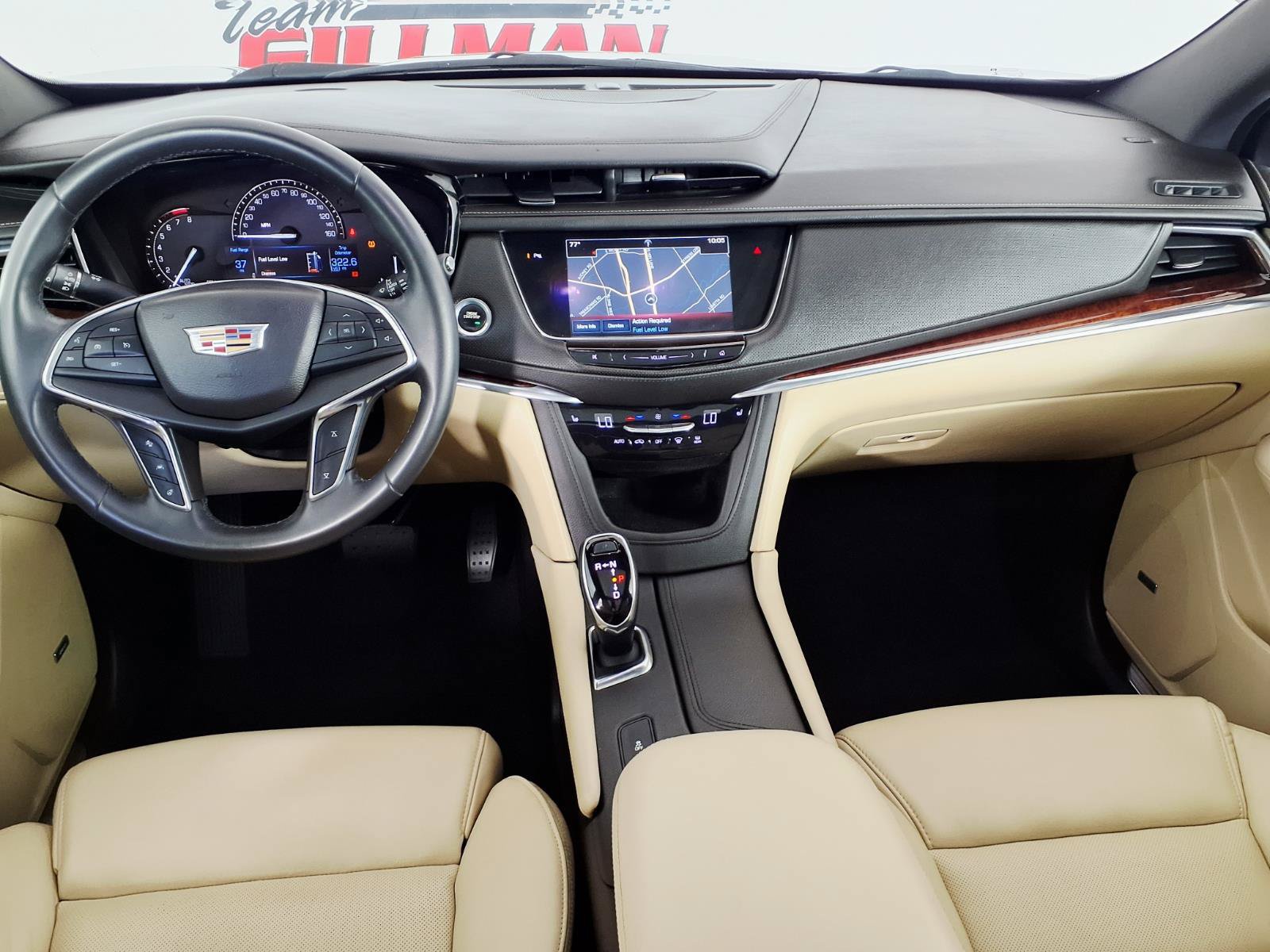 Used 2017 Cadillac XT5 Luxury w/ Driver Awareness Package FWD image 11