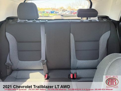 Used 2021 Chevrolet TrailBlazer LT AWD/4WD image 22