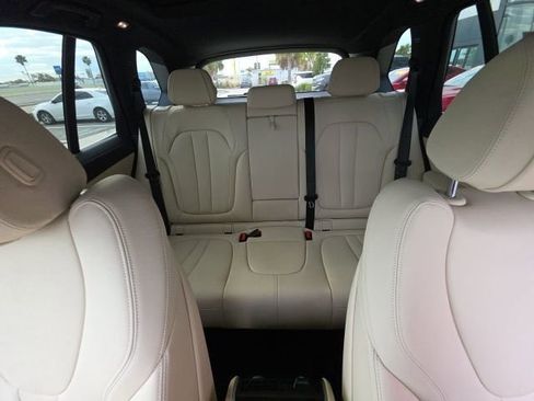 Used 2021 BMW X5 xDrive40i image 23