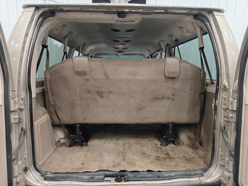 Used 2012 Ford E-350 and Econoline 350 XLT RWD image 26
