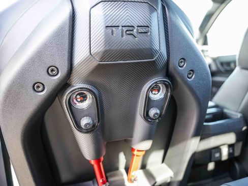 Used 2025 Toyota Tacoma TRD Pro AWD/4WD image 20