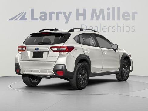 Used 2021 Subaru Crosstrek 2.5i Sport w/ Moonroof Package AWD/4WD image 2