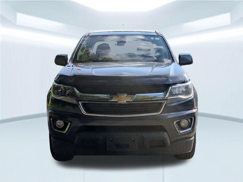 Used 2017 Chevrolet Colorado LT w/ LT Convenience Package RWD image 10