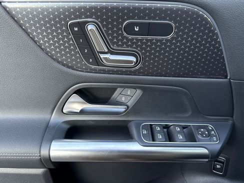 New 2026 Mercedes-Benz GLA 250 4MATIC image 10