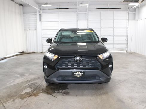 Used 2020 Toyota RAV4 XLE Premium AWD/4WD image 3